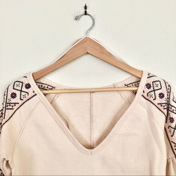 FREE PEOPLE Senorita Embroidered Puff Sleeve V-Neck Sweatshirt - Picture 10 of 11